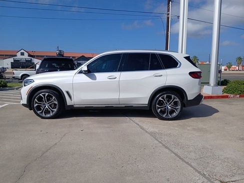 Used 2022 BMW X5 sDrive40i w/ Premium Package RWD image 6