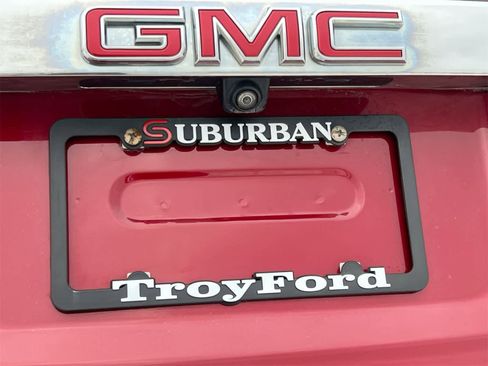 Used 2020 GMC Acadia SLT w/ Driver Alert Package II image 12