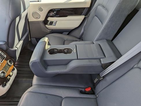 Used 2020 Land Rover Range Rover HSE image 47