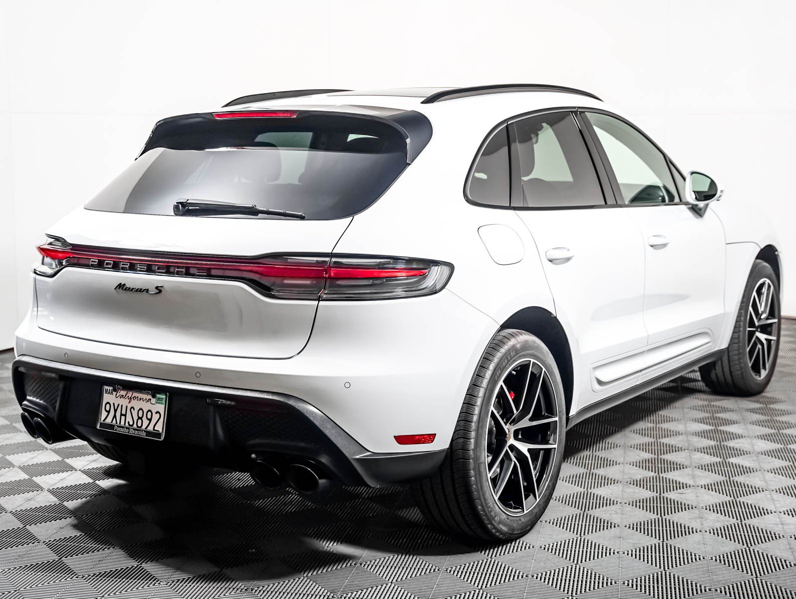 Used 2026 Porsche Macan S AWD/4WD image 10