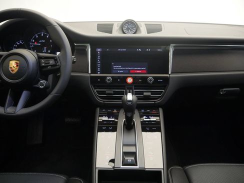 New 2026 Porsche Macan GTS AWD/4WD image 34