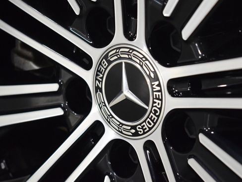 Used 2023 Mercedes-Benz CLA 250 4MATIC image 18
