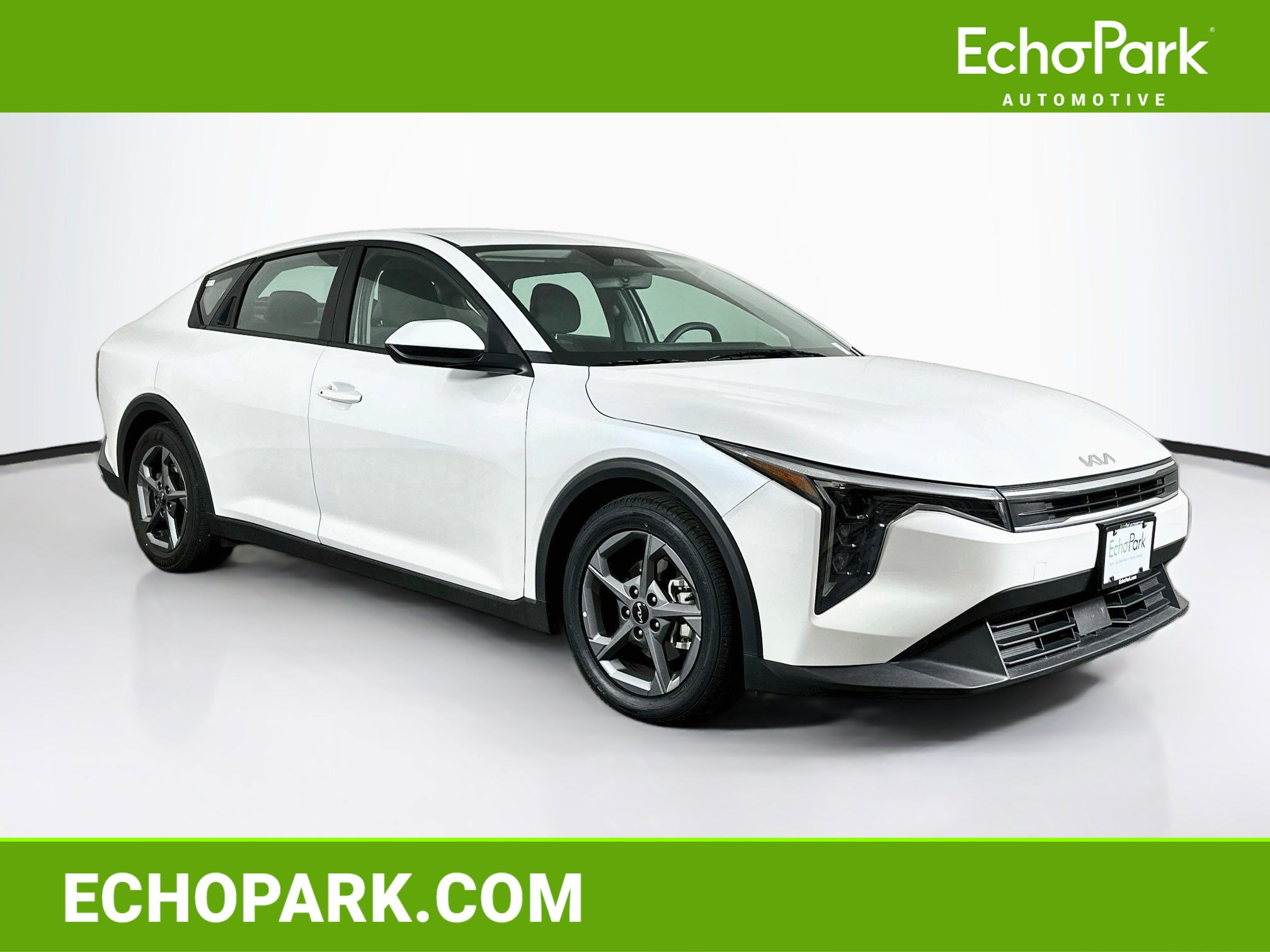 Used 2025 Kia K4 FWD image 1
