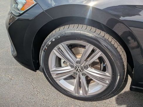 Used 2022 Volkswagen Jetta SE image 10