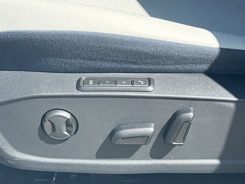 Used 2023 Volkswagen ID.4 Pro S RWD image 14