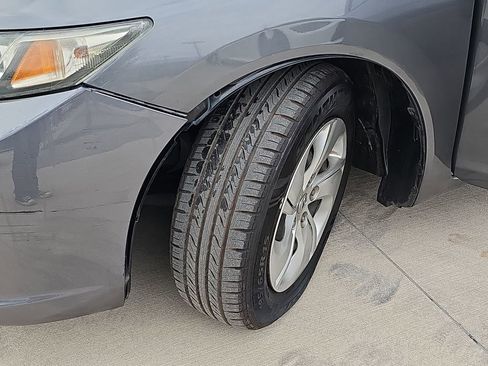 Used 2013 Honda Civic LX image 34