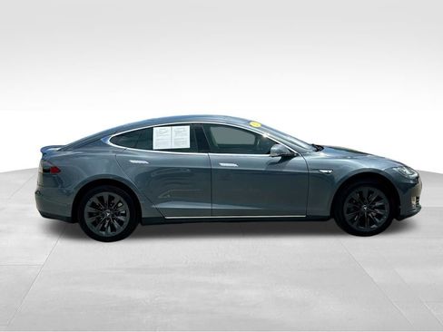 Used 2013 Tesla Model S Performance RWD image 4