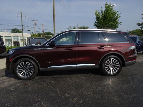 Used 2020 Lincoln Aviator Reserve w/ Equipment Group 201A AWD/4WD image 2