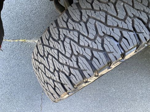 Used 2021 Chevrolet Colorado W/T w/ WT Convenience Package image 12