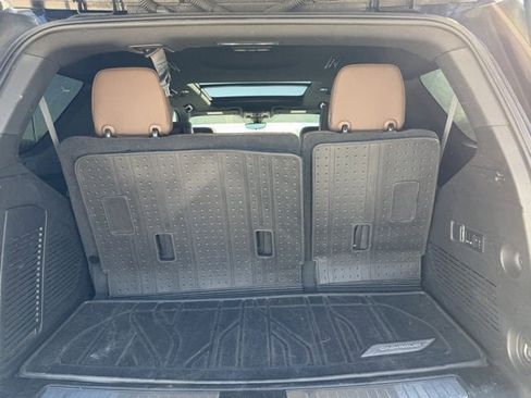 Used 2022 Chevrolet Tahoe High Country image 12