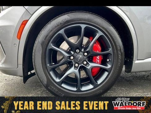 Used 2021 Dodge Durango SRT w/ Black Package image 33
