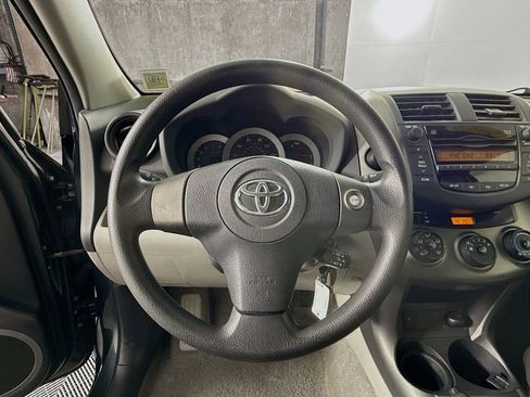 Used 2011 Toyota RAV4 4WD w/ Base L4 Extra Value Pkg image 11