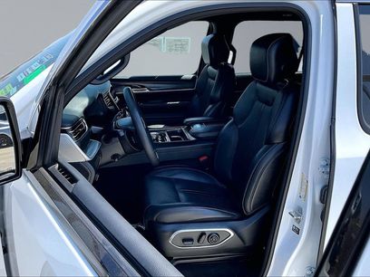 Used 2023 Jeep Wagoneer L Series II
