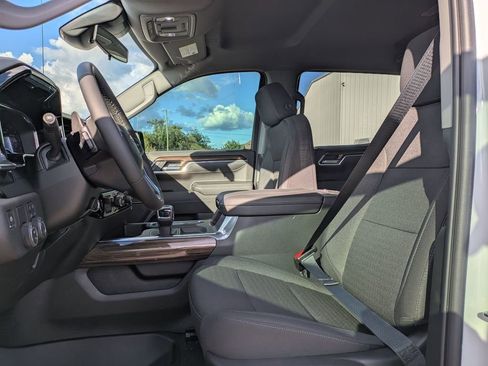 New 2025 Chevrolet Silverado 1500 LT w/ Safety Package RWD image 15