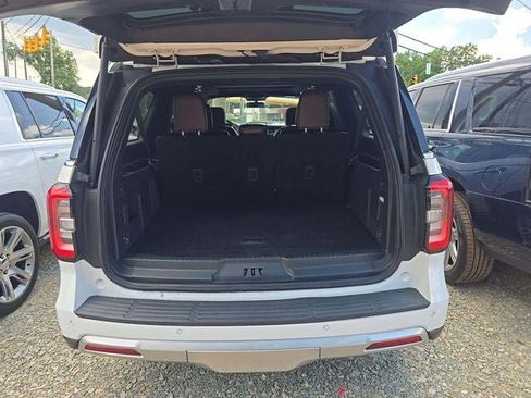 Used 2024 Ford Expedition Max Limited AWD/4WD image 17