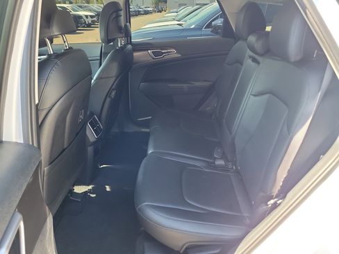 Used 2023 Kia Sportage EX FWD image 15