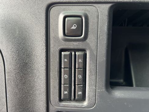 Used 2025 Ford Expedition Platinum AWD/4WD image 52