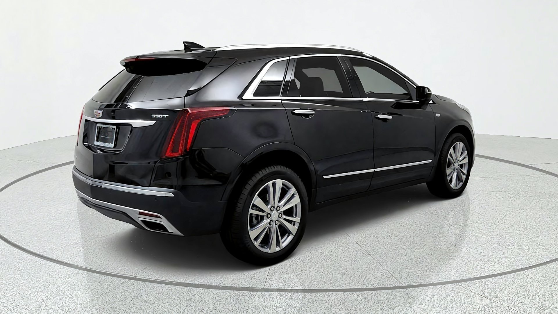 Used 2024 Cadillac XT5 Premium Luxury AWD/4WD image 5