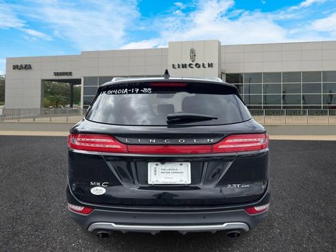 Used 2017 Lincoln MKC Reserve AWD/4WD image 4