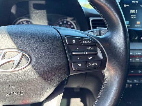 Used 2019 Hyundai Veloster 2.0 Premium FWD image 36