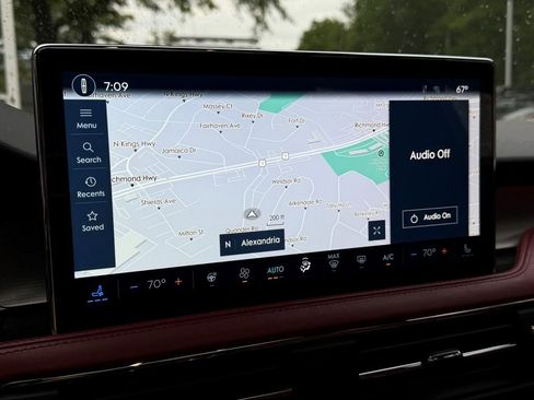Certified 2023 Lincoln Corsair Reserve w/ Equipment Group 202A AWD/4WD image 24