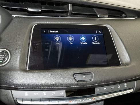 Used 2023 Cadillac XT4 Premium Luxury w/ Cold Weather Package AWD/4WD image 15