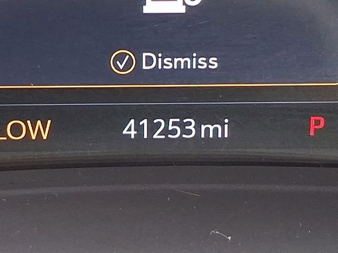 Used 2021 Buick Envision Avenir w/ Technology Package II image 23