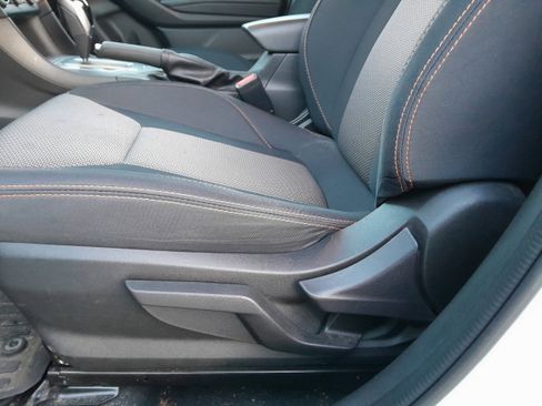 Used 2023 Subaru Crosstrek 2.0i Premium image 11