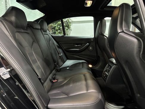 Used 2015 BMW M3 RWD image 50