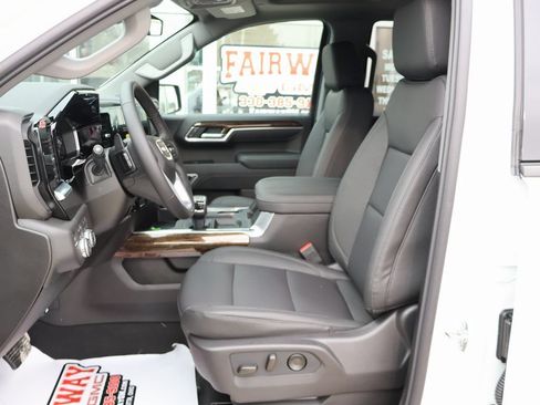 New 2026 GMC Sierra 1500 Elevation w/ Elevation Premium Package AWD/4WD image 14