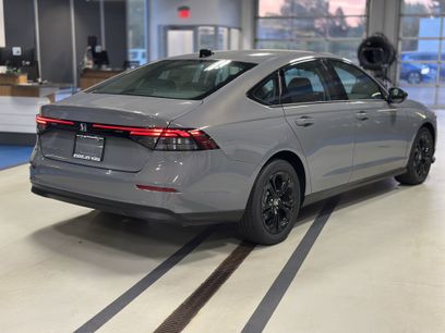 New 2025 Honda Accord SE