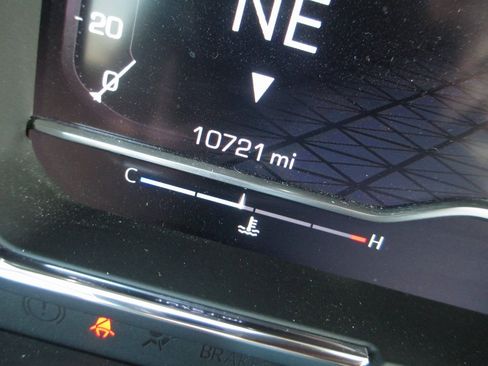 Used 2025 GMC Sierra 2500 Denali w/ Denali Reserve Package image 32