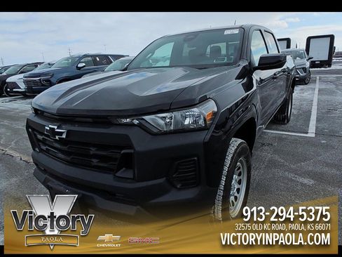Used 2024 Chevrolet Colorado W/T w/ WT Convenience Package II image 1