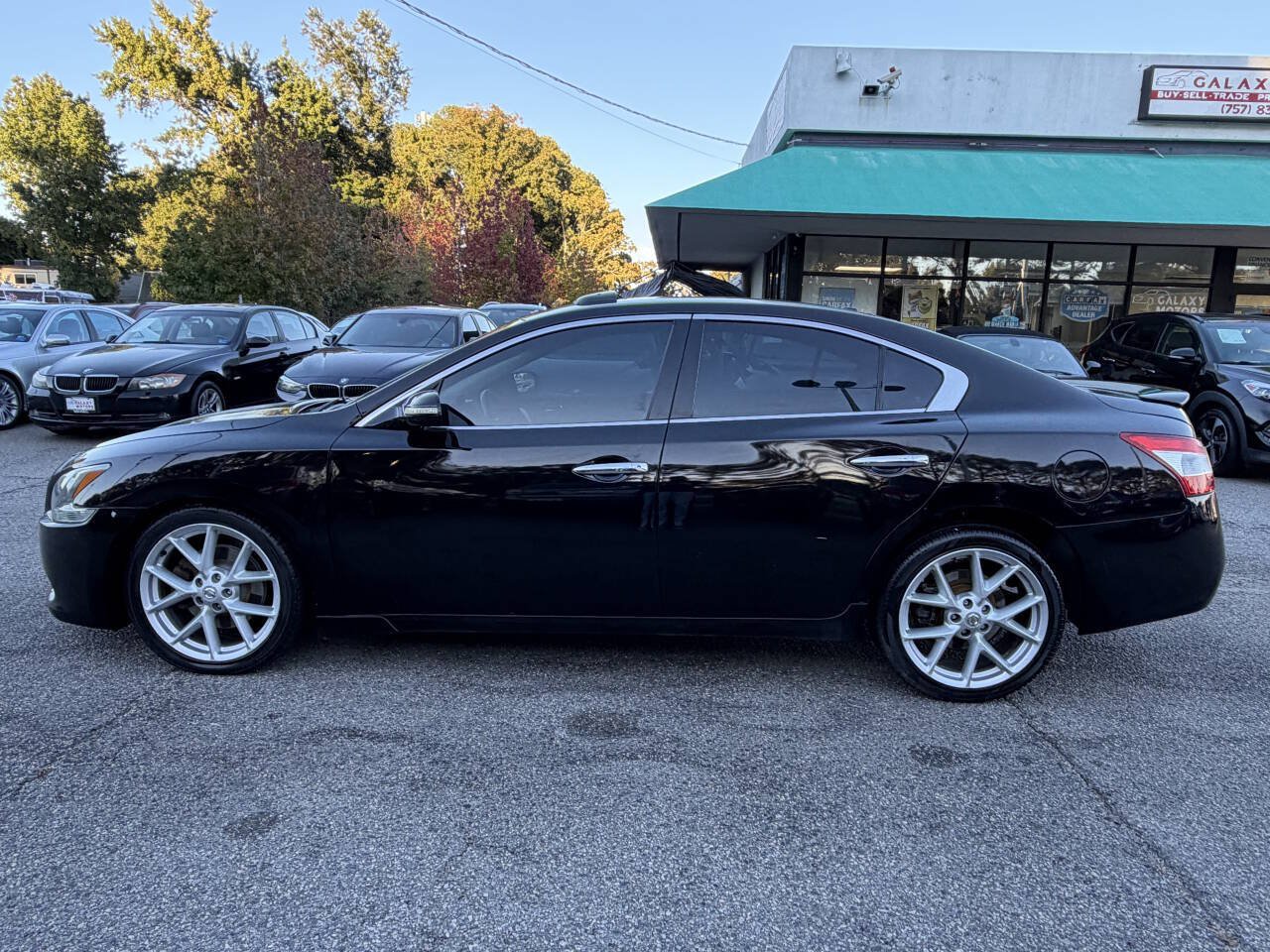 Used 2009 Nissan Maxima 3.5 SV w/ Sport Pkg FWD image 2