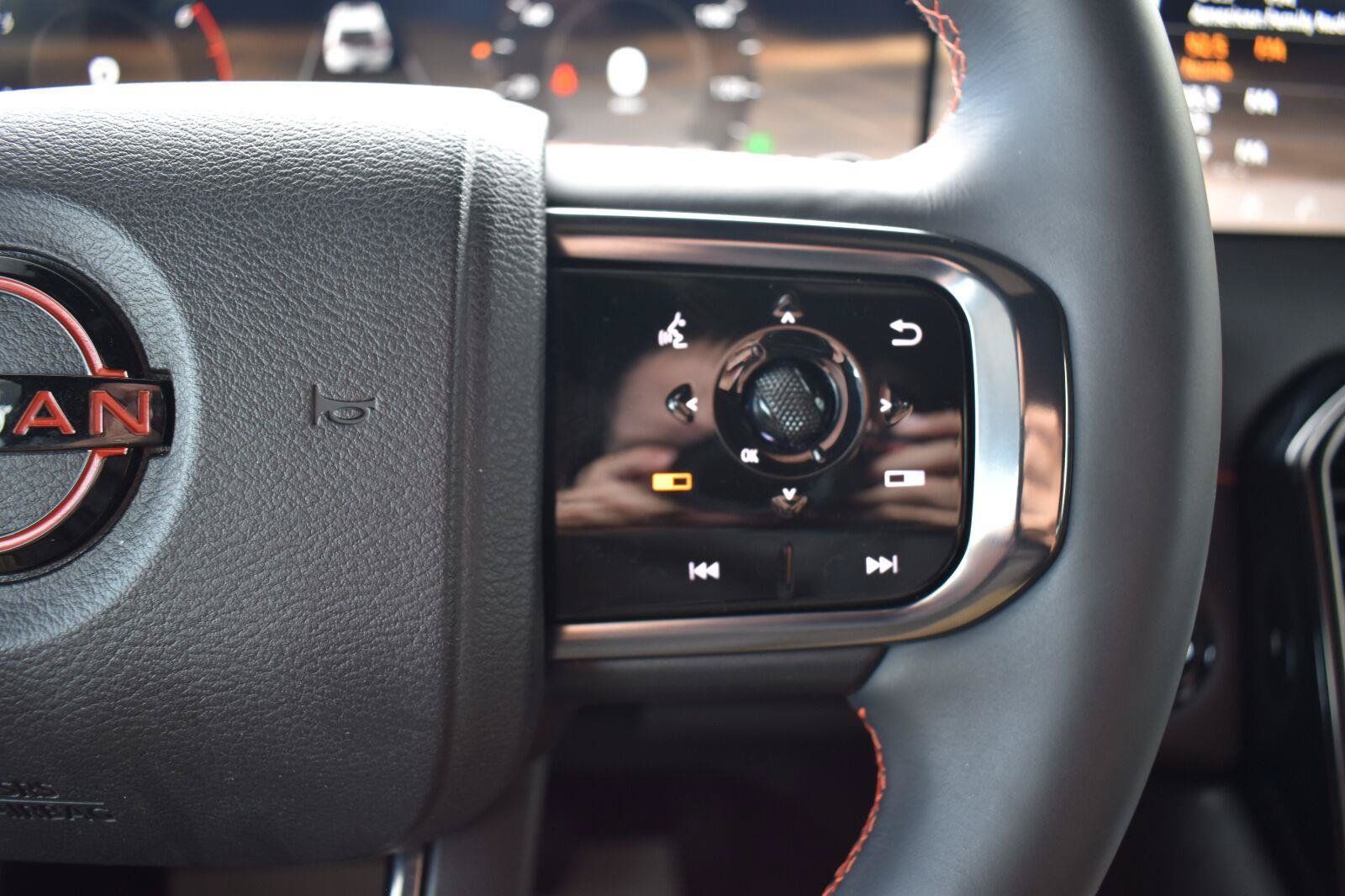 Certified 2025 Nissan Armada PRO-4X AWD/4WD image 39