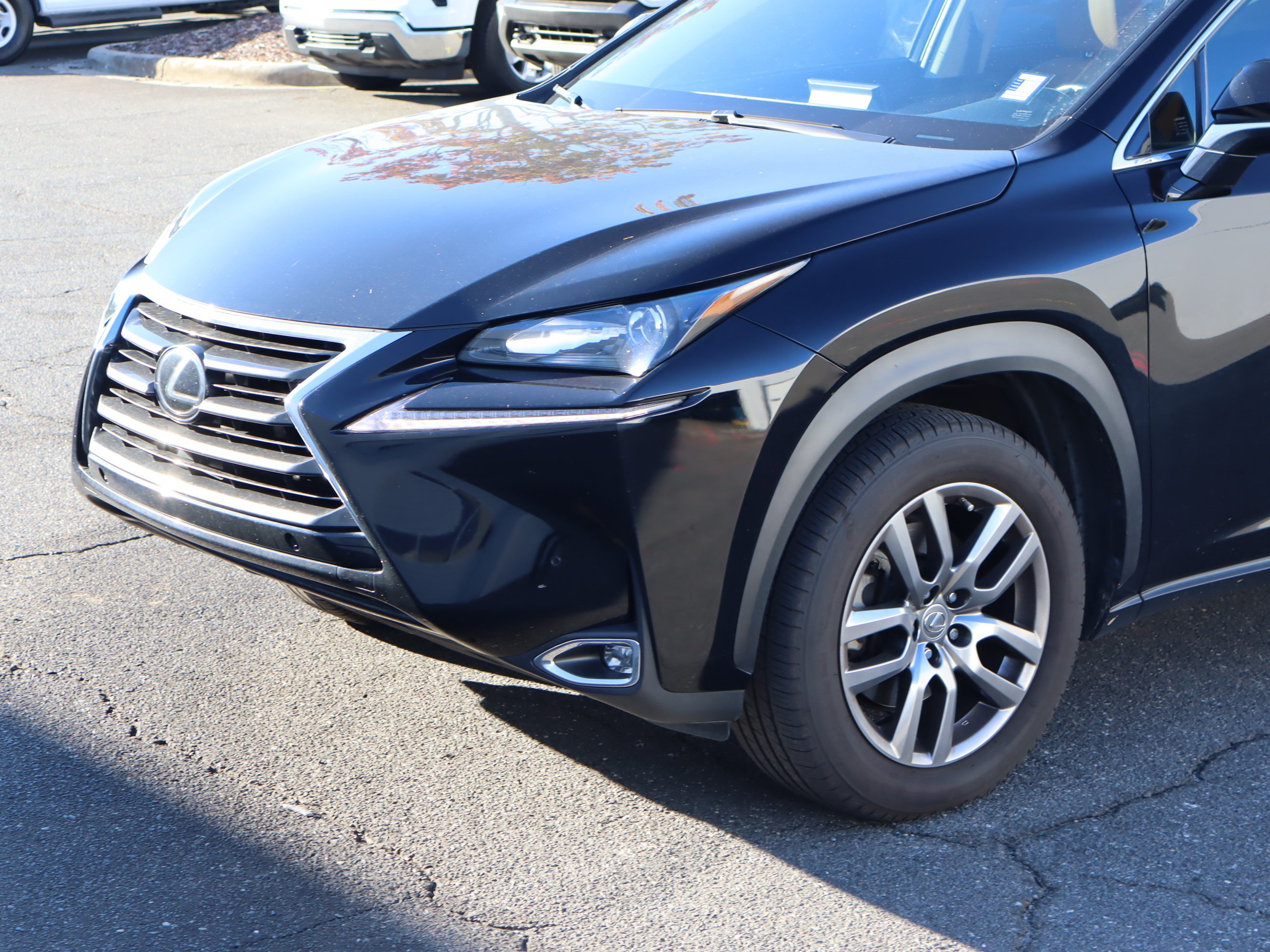 Used 2016 Lexus NX 200t FWD w/ Premium Package image 17