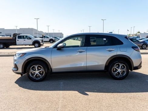 Used 2024 Honda HR-V EX-L image 4