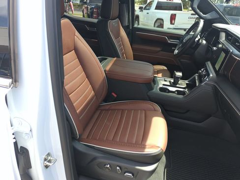 Certified 2026 GMC Sierra 1500 Denali Ultimate AWD/4WD image 36