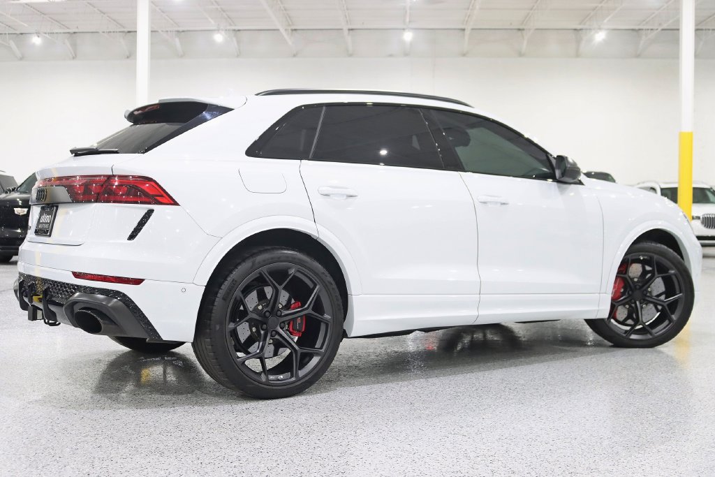 Used 2026 Audi RS Q8 performance AWD/4WD image 12