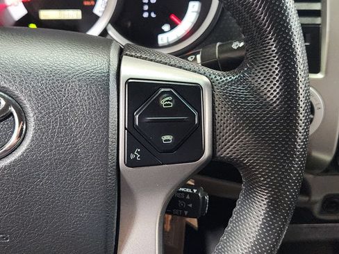 Used 2015 Toyota Tacoma 4x4 Double Cab w/ TRD Off-Road Package image 51