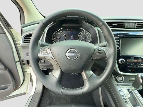 Used 2023 Nissan Murano SV FWD image 35