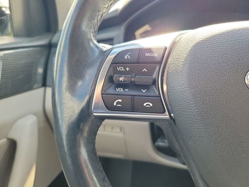 Used 2018 Hyundai Sonata Limited w/ Ultimate Package 07 FWD image 23