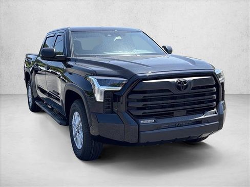 Certified 2026 Toyota Tundra SR5 w/ SR5 Convenience Package RWD image 7