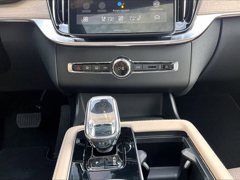 New 2026 Volvo XC90 T8 Ultra AWD/4WD image 33