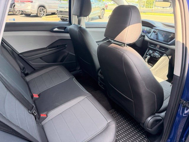 Certified 2024 Volkswagen Taos SE AWD/4WD image 20