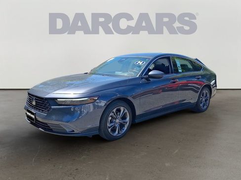 Used 2024 Honda Accord EX image 3
