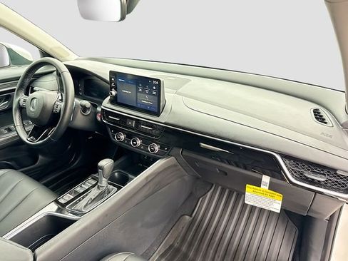 Used 2025 Acura ADX AWD image 31