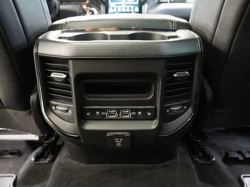 Used 2022 RAM 1500 Limited AWD/4WD image 31