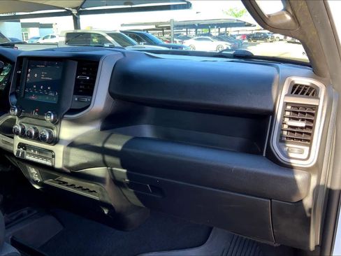 Used 2024 RAM 3500 Tradesman w/ Safety Group AWD/4WD image 17