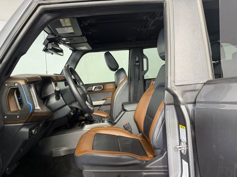 Used 2023 Ford Bronco Outer Banks w/ Sasquatch Package image 24
